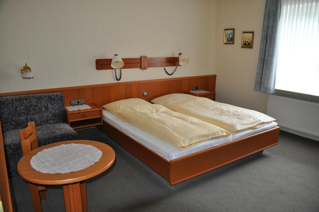 Salz & Pfeffer Im Gasthaus Frorup Hotel Oeversee Room photo